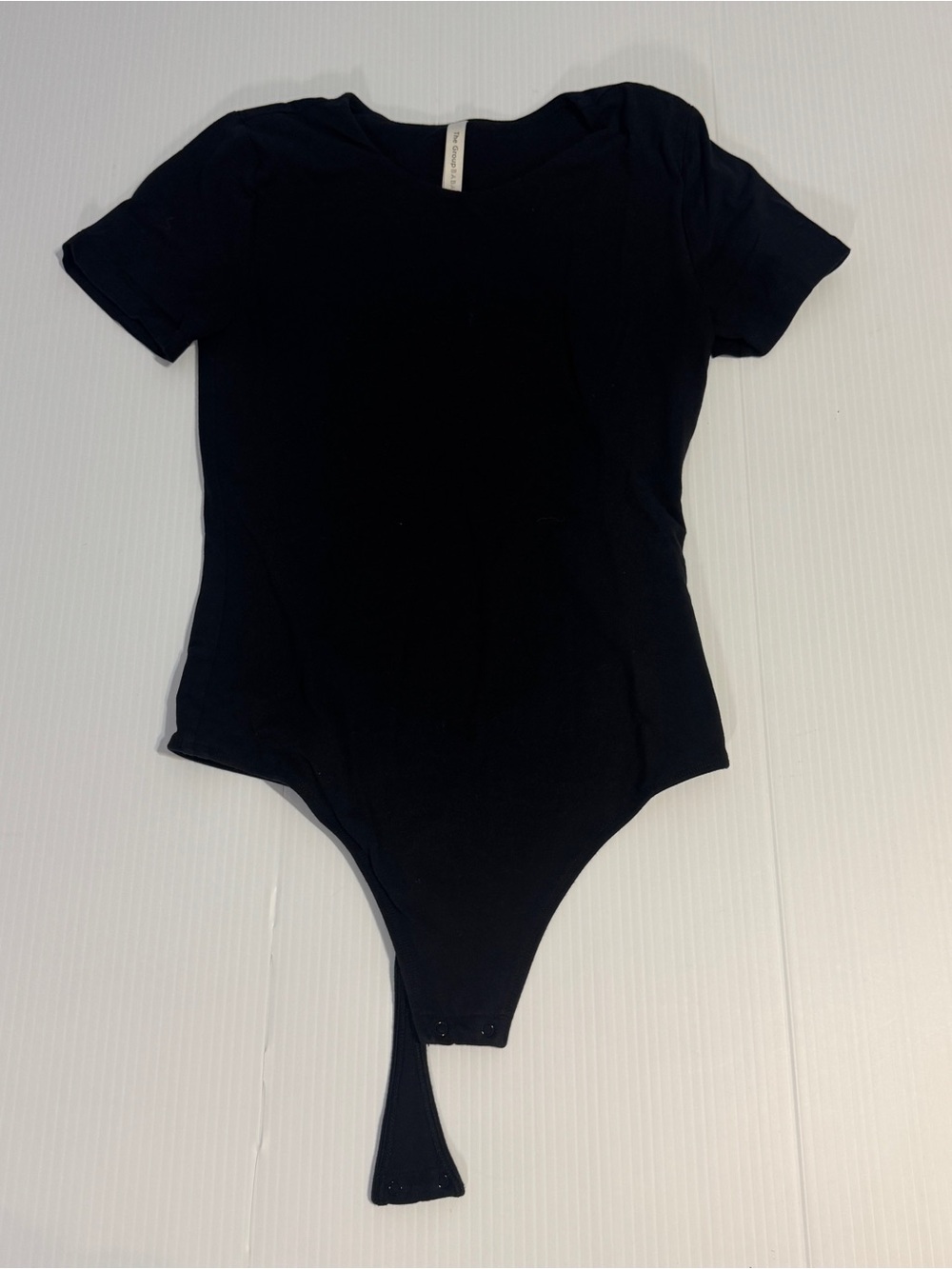 Aritzia The Group Babaton Black Short Sleeve Bodysuit Small Minimalist 90s Clean